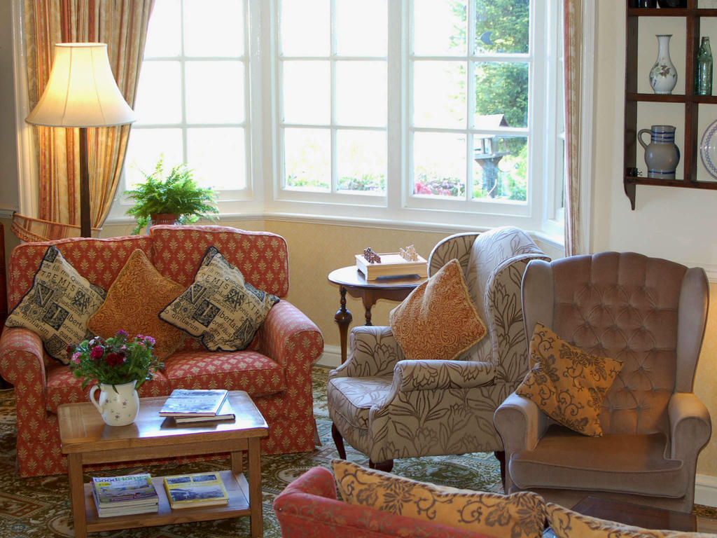 Chough'S Nest Hotel Линтън Екстериор снимка