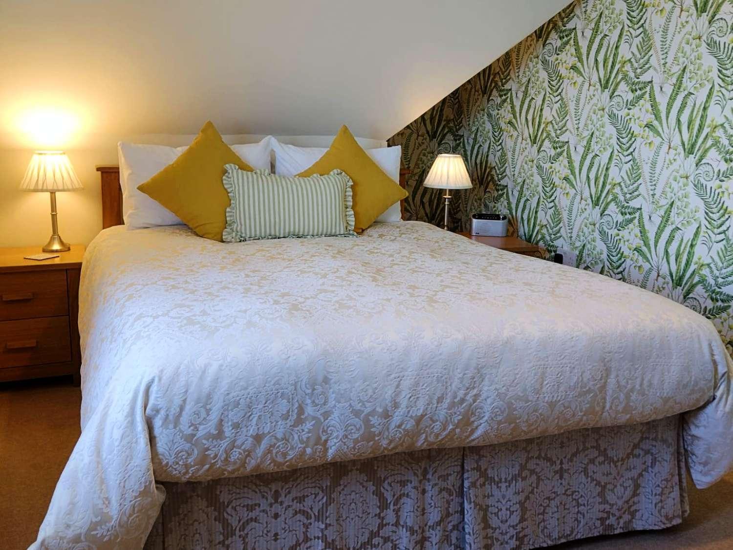 Chough'S Nest Hotel Линтън Екстериор снимка