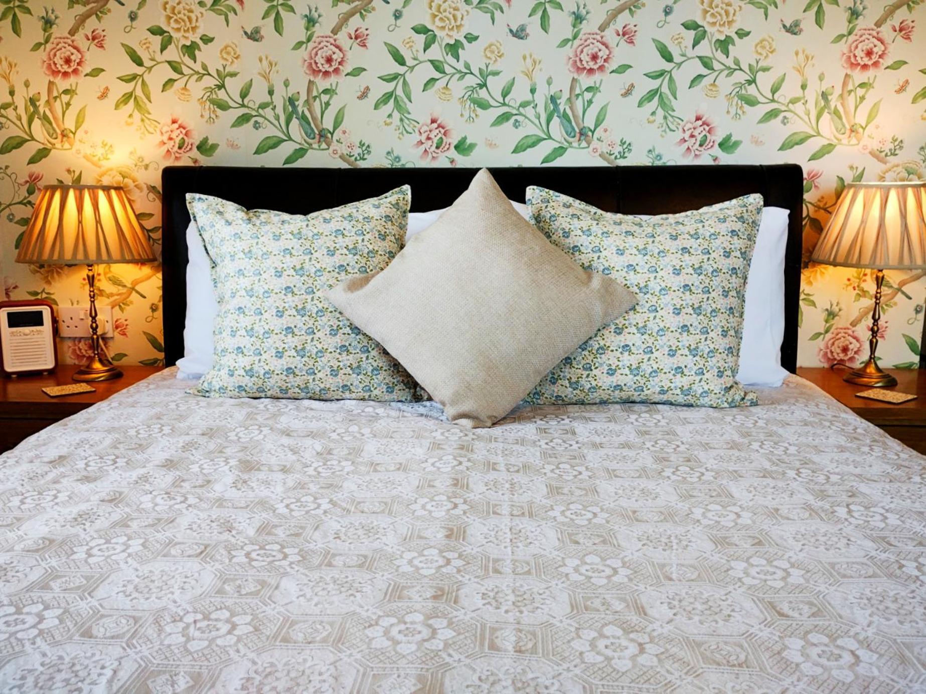 Chough'S Nest Hotel Линтън Екстериор снимка